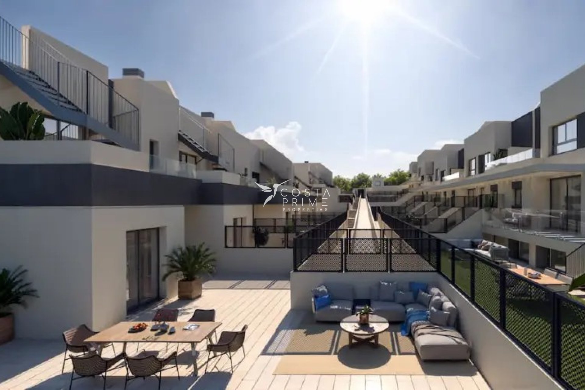 Nowy budynek - Szalet - Fuengirola