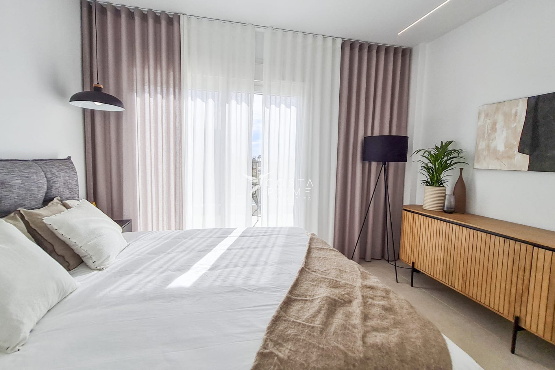 Nowy budynek - Szalet - Las Esperanzas