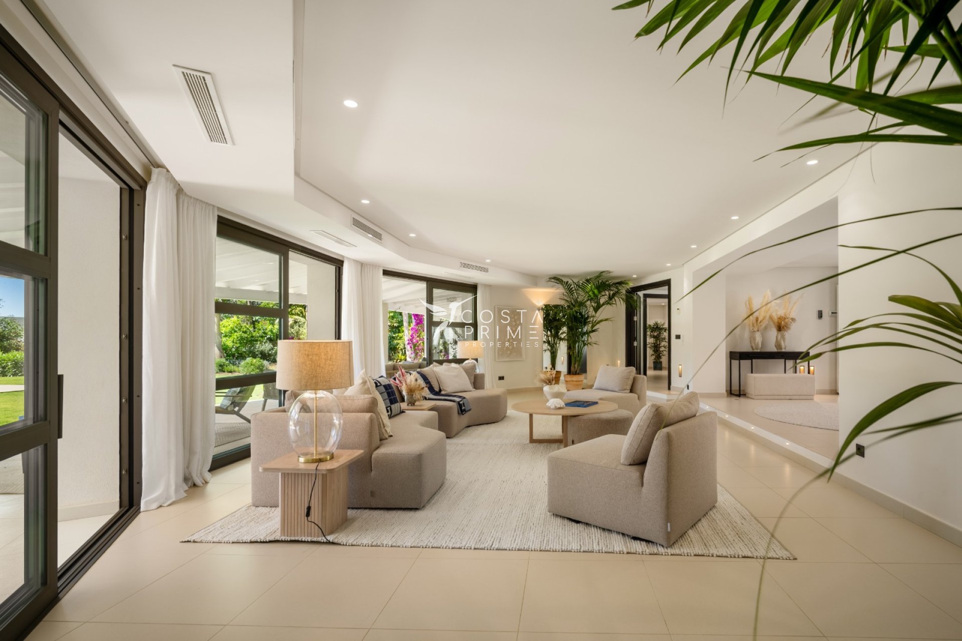 Nowy budynek - Szalet - Marbella