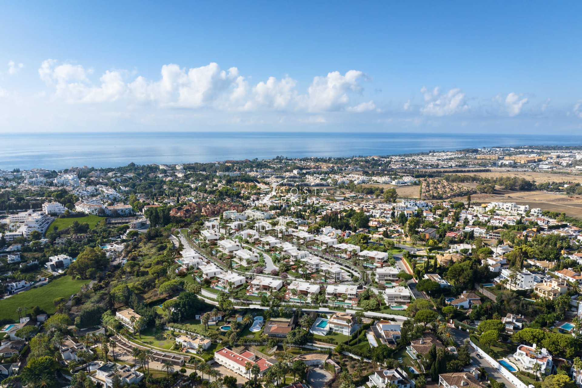 Nowy budynek - Szalet - Marbella