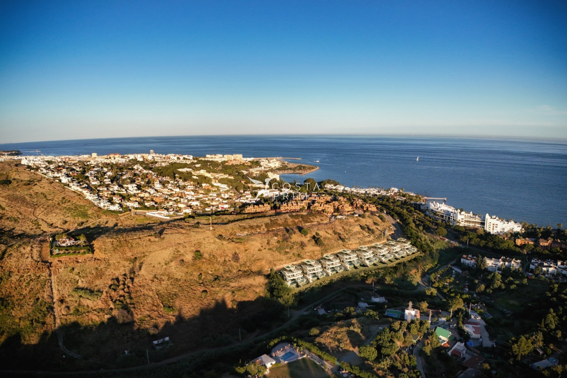 Nowy budynek - Szalet - Marbella