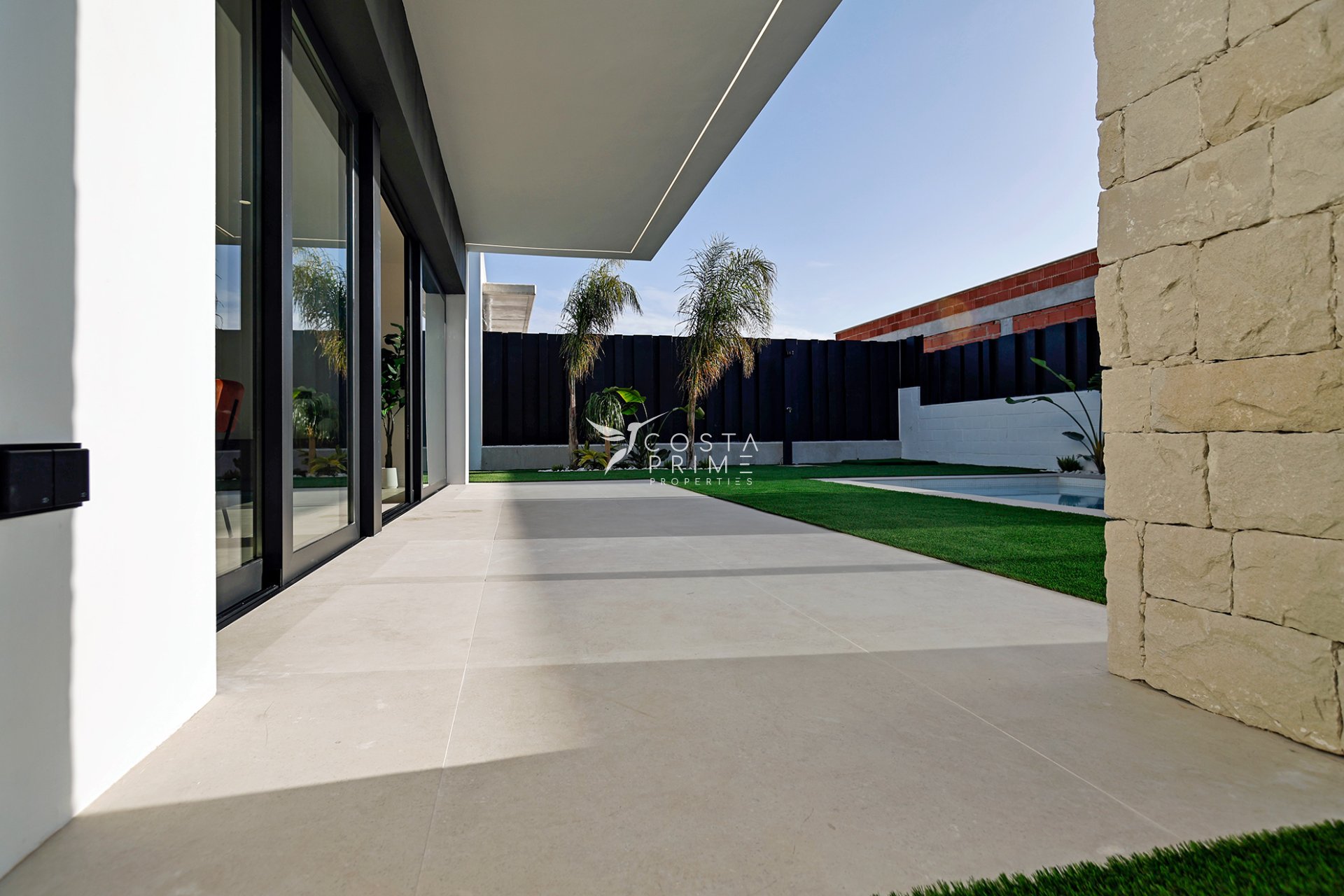 Nowy budynek - Szalet - Molina De Segura