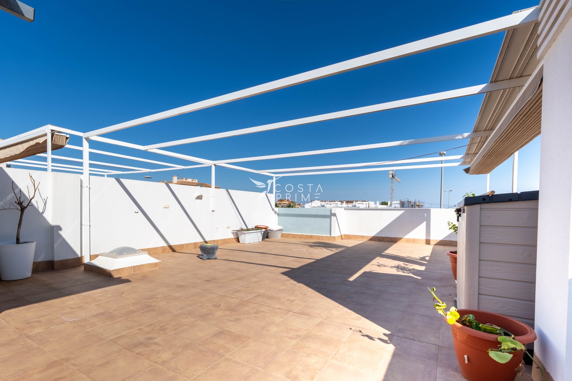 Nowy budynek - Szalet - Murcia