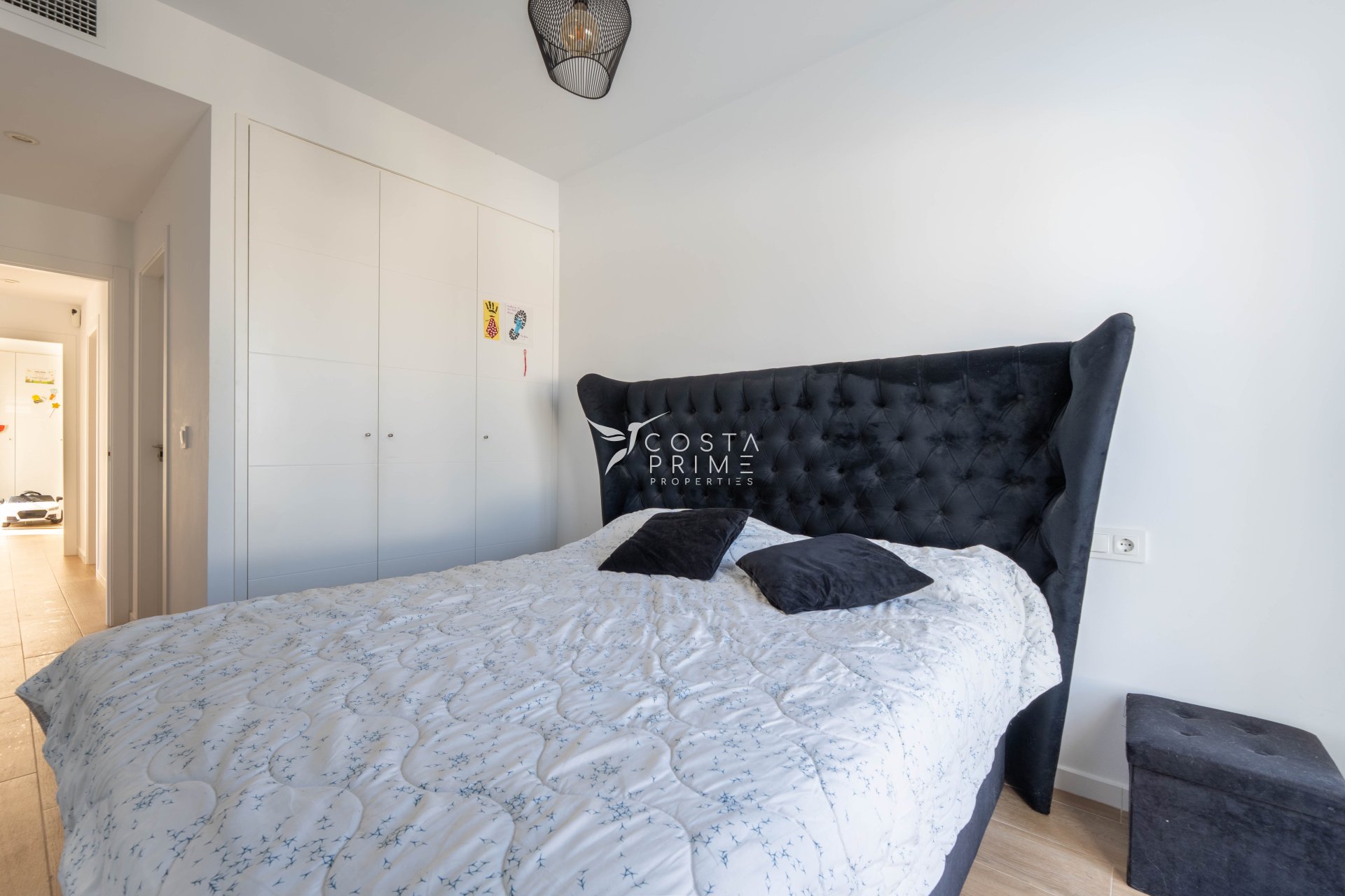 Nowy budynek - Szalet - Murcia