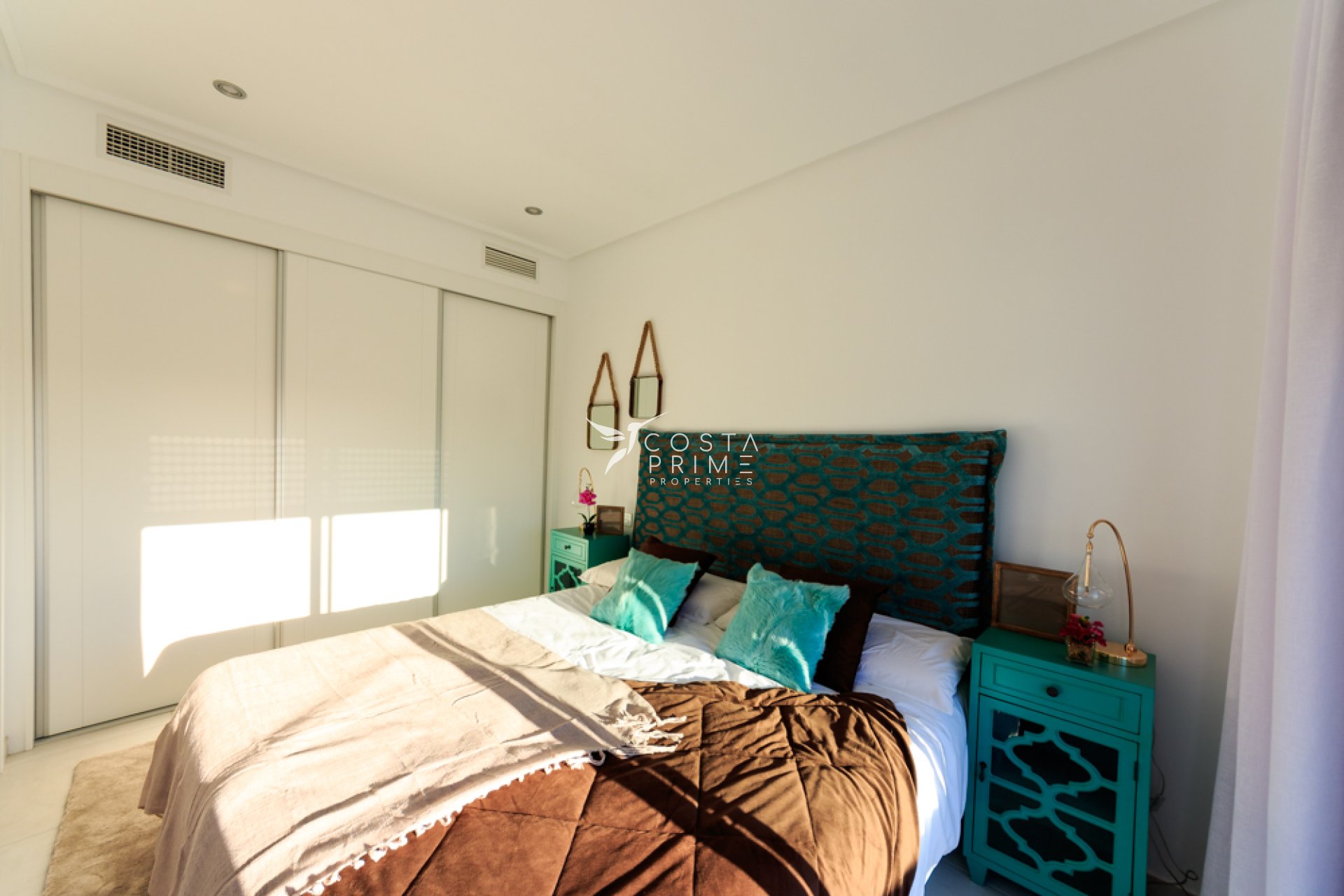 Nowy budynek - Szalet - Pilar de la Horadada