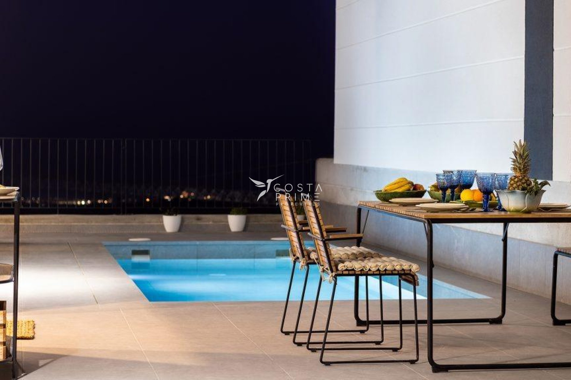 Nowy budynek - Szalet - Polop