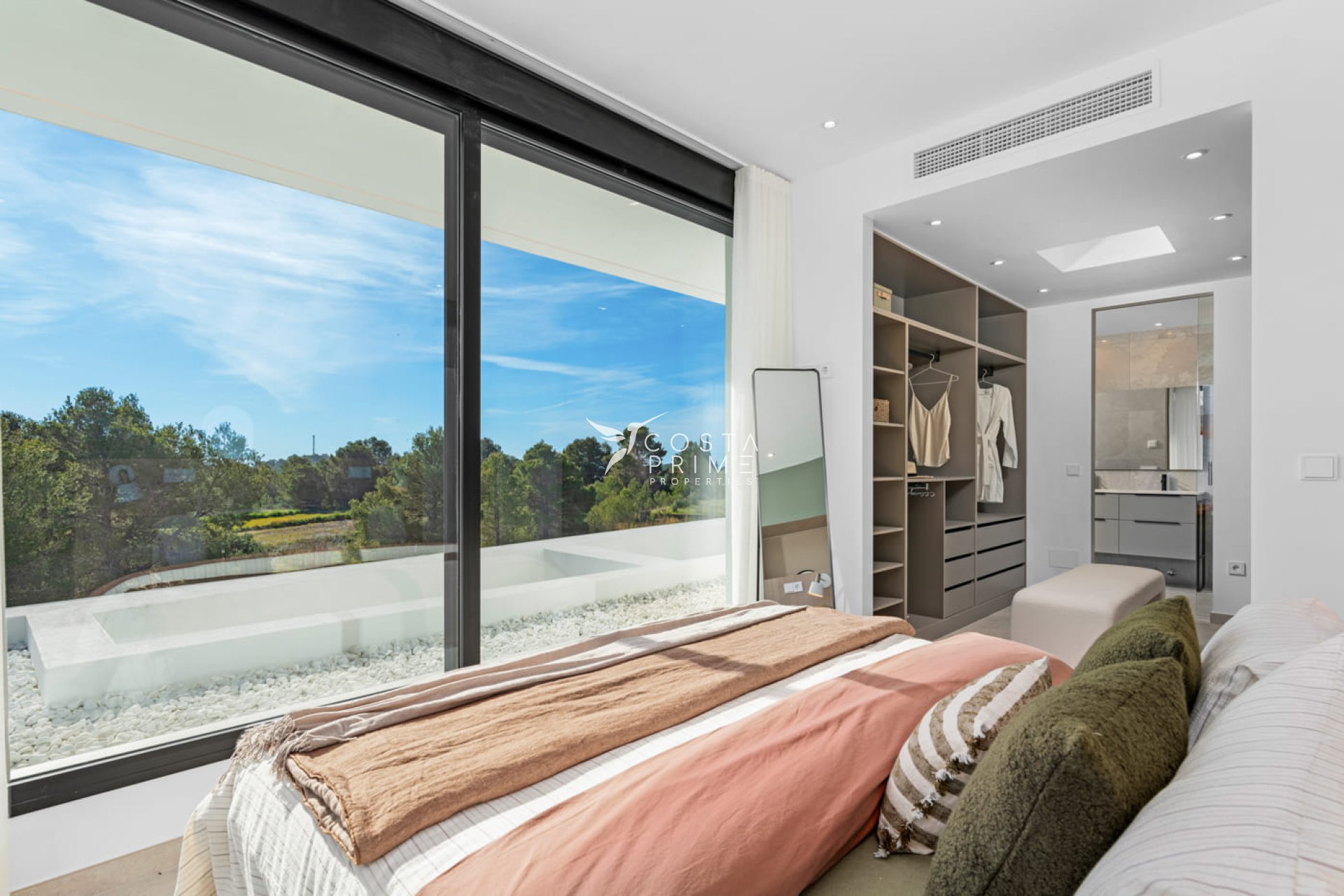 Nowy budynek - Szalet - Polop