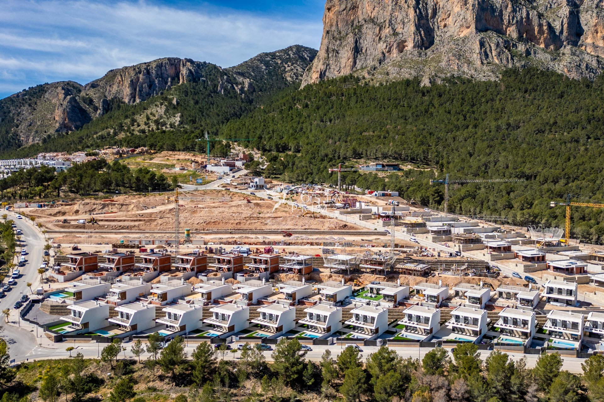 Nowy budynek - Szalet - Polop