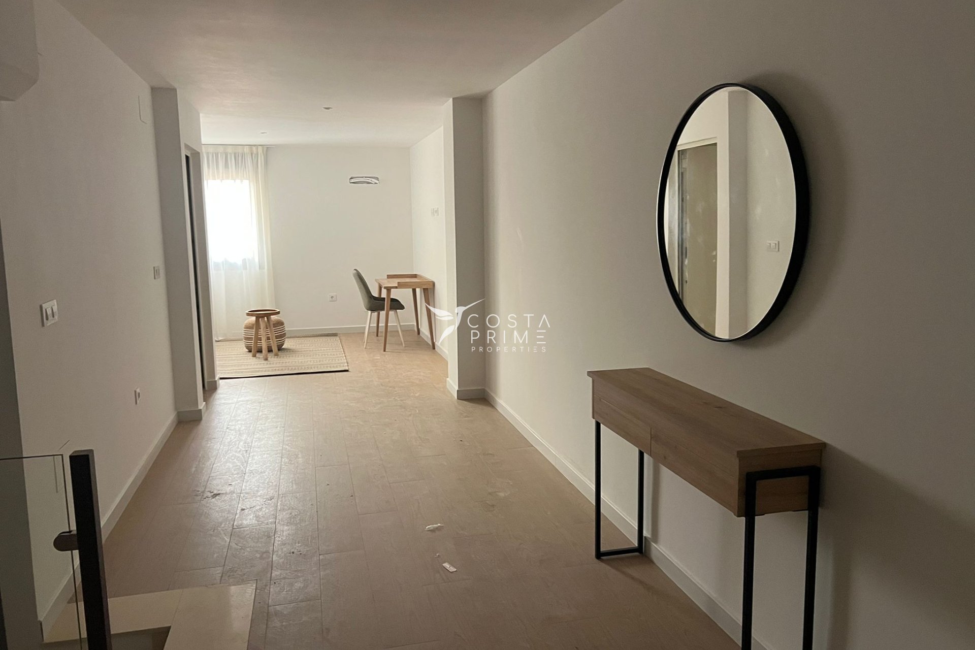 Nowy budynek - Szalet - Portmán