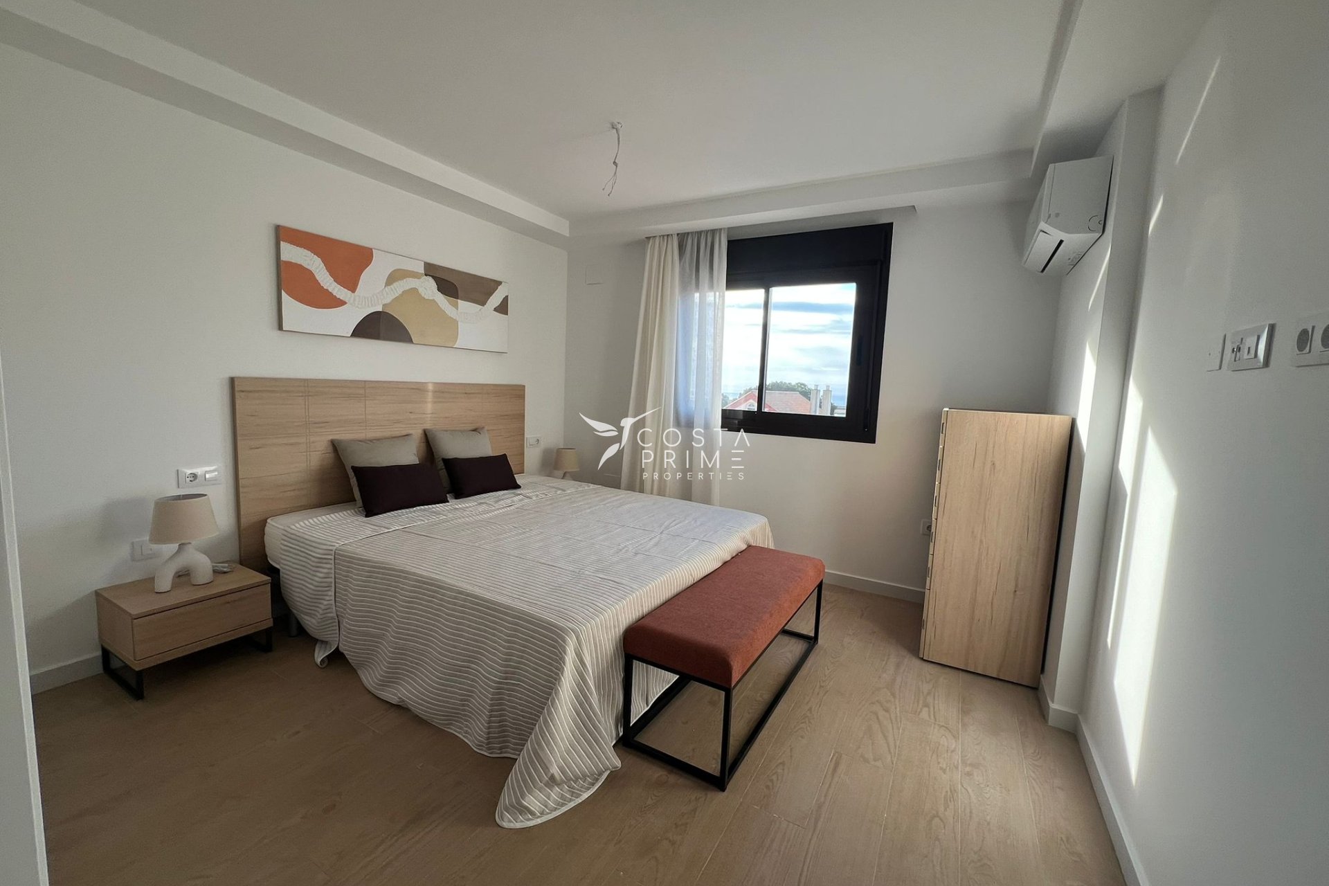 Nowy budynek - Szalet - Portmán