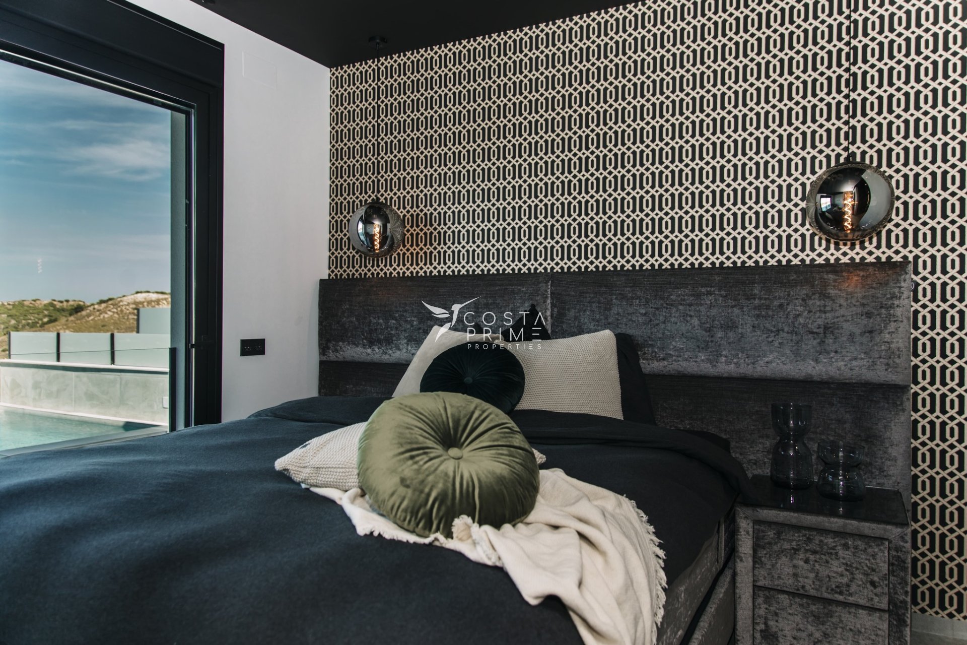 Nowy budynek - Szalet - Rojales