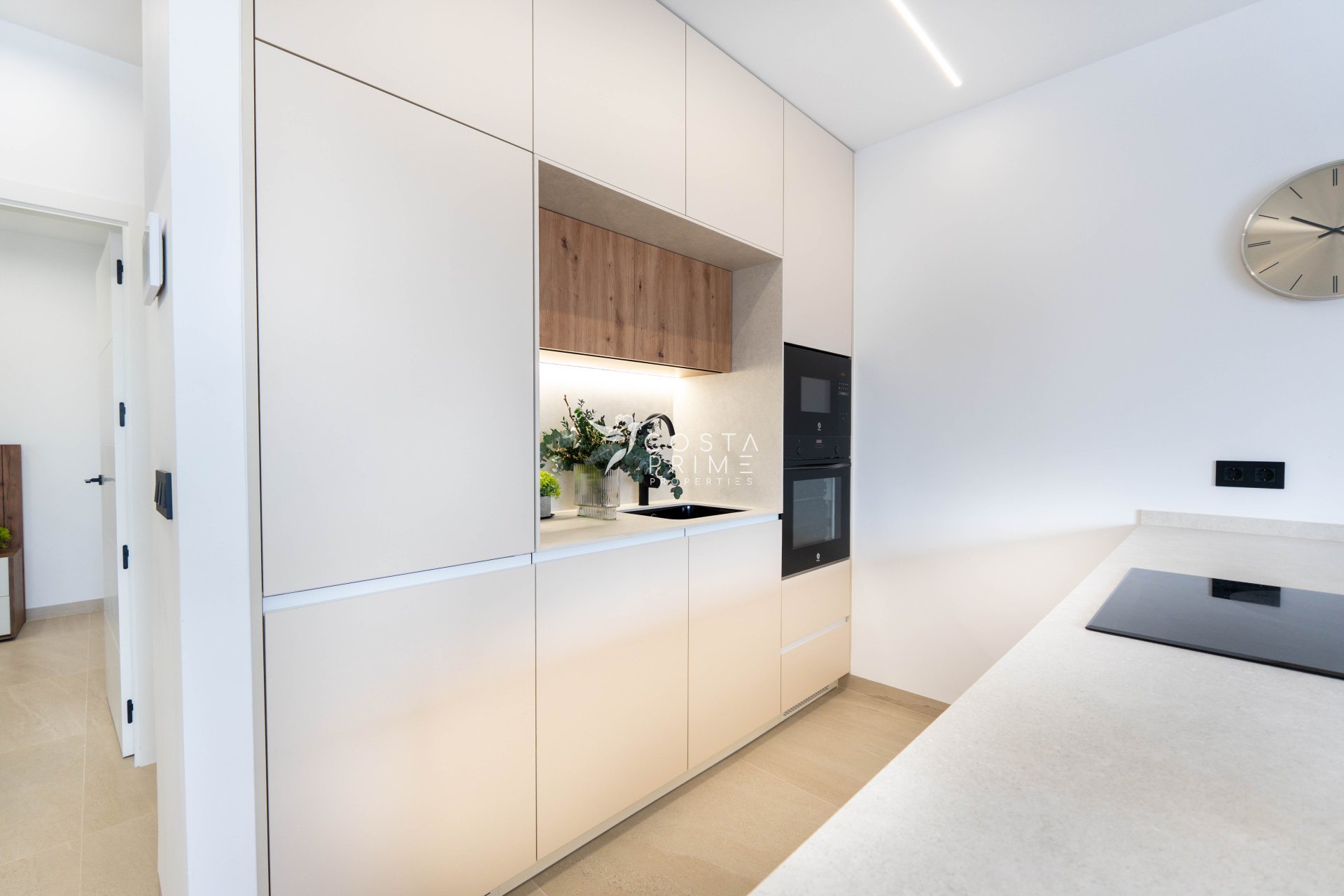 Nowy budynek - Szalet - San Pedro del Pinatar