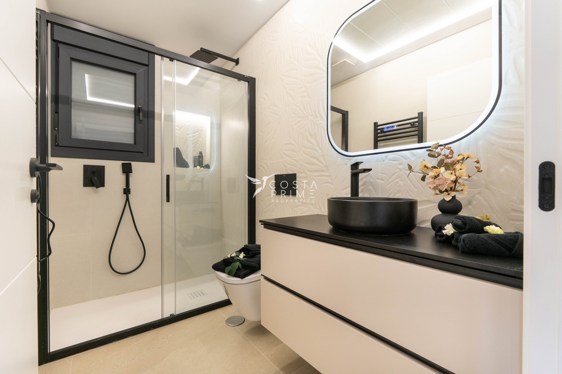 Nowy budynek - Szalet - San Pedro del Pinatar