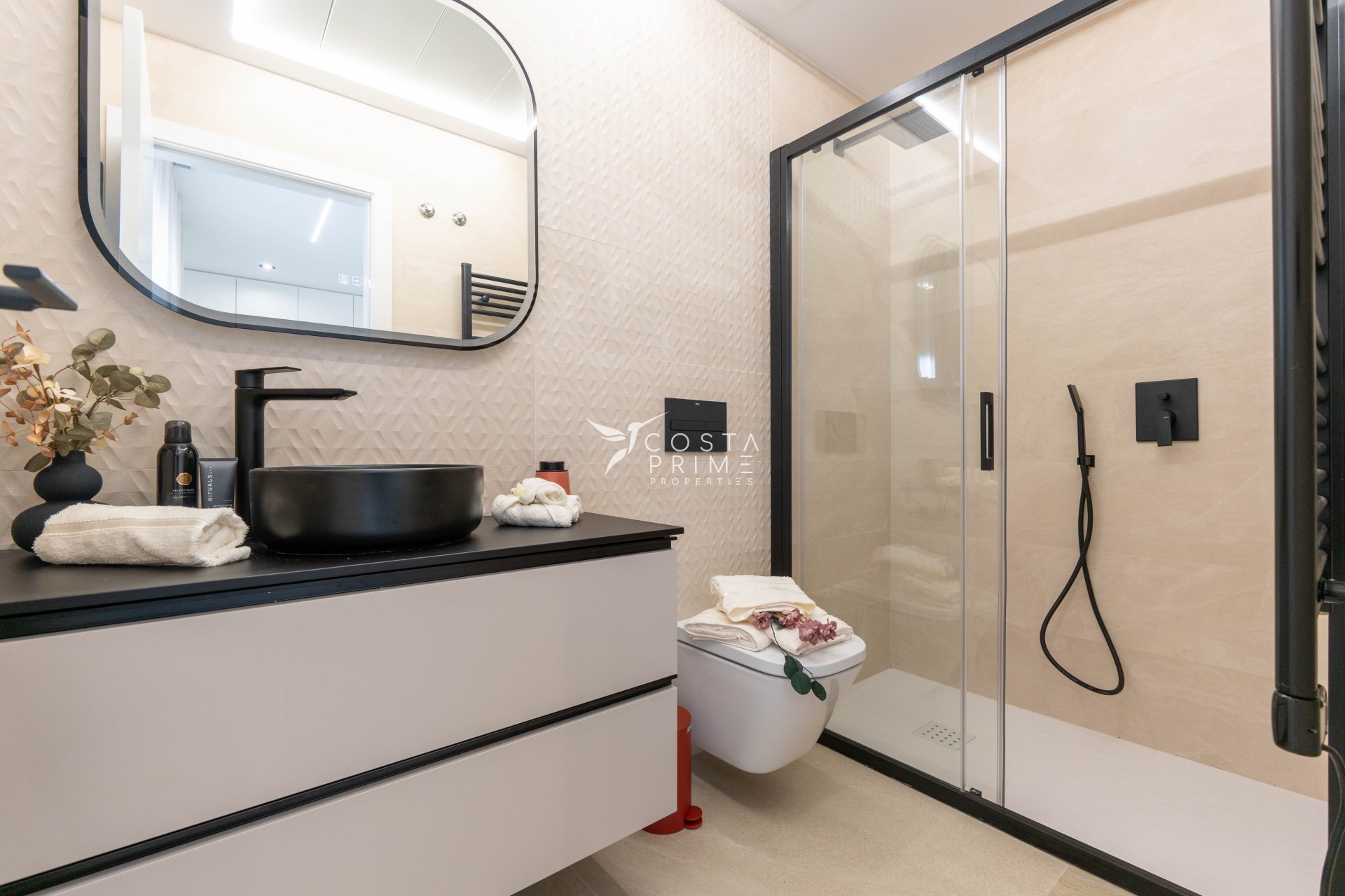 Nowy budynek - Szalet - San Pedro del Pinatar