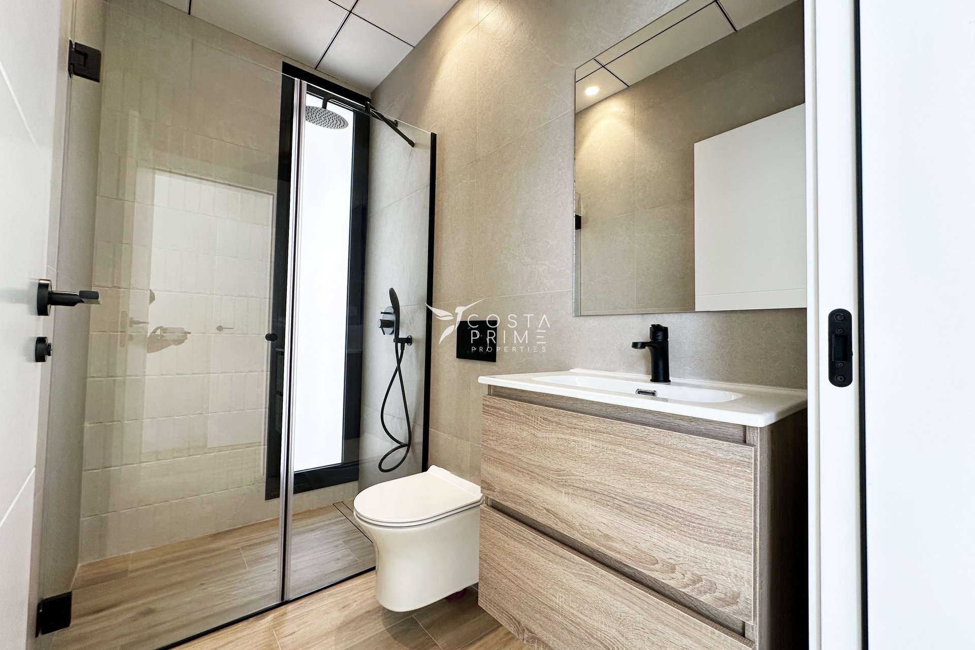 Nowy budynek - Szalet - Torre de la Horadada