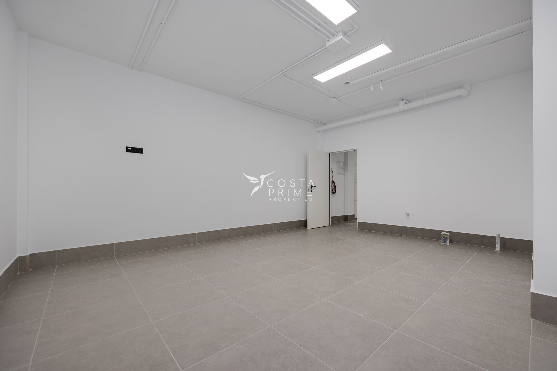 Nowy budynek - Szalet - Torrevieja