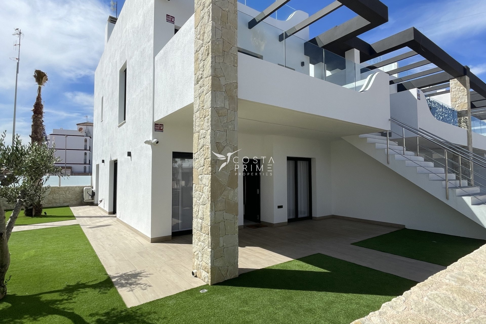Nowy budynek - Szalet - Torrevieja