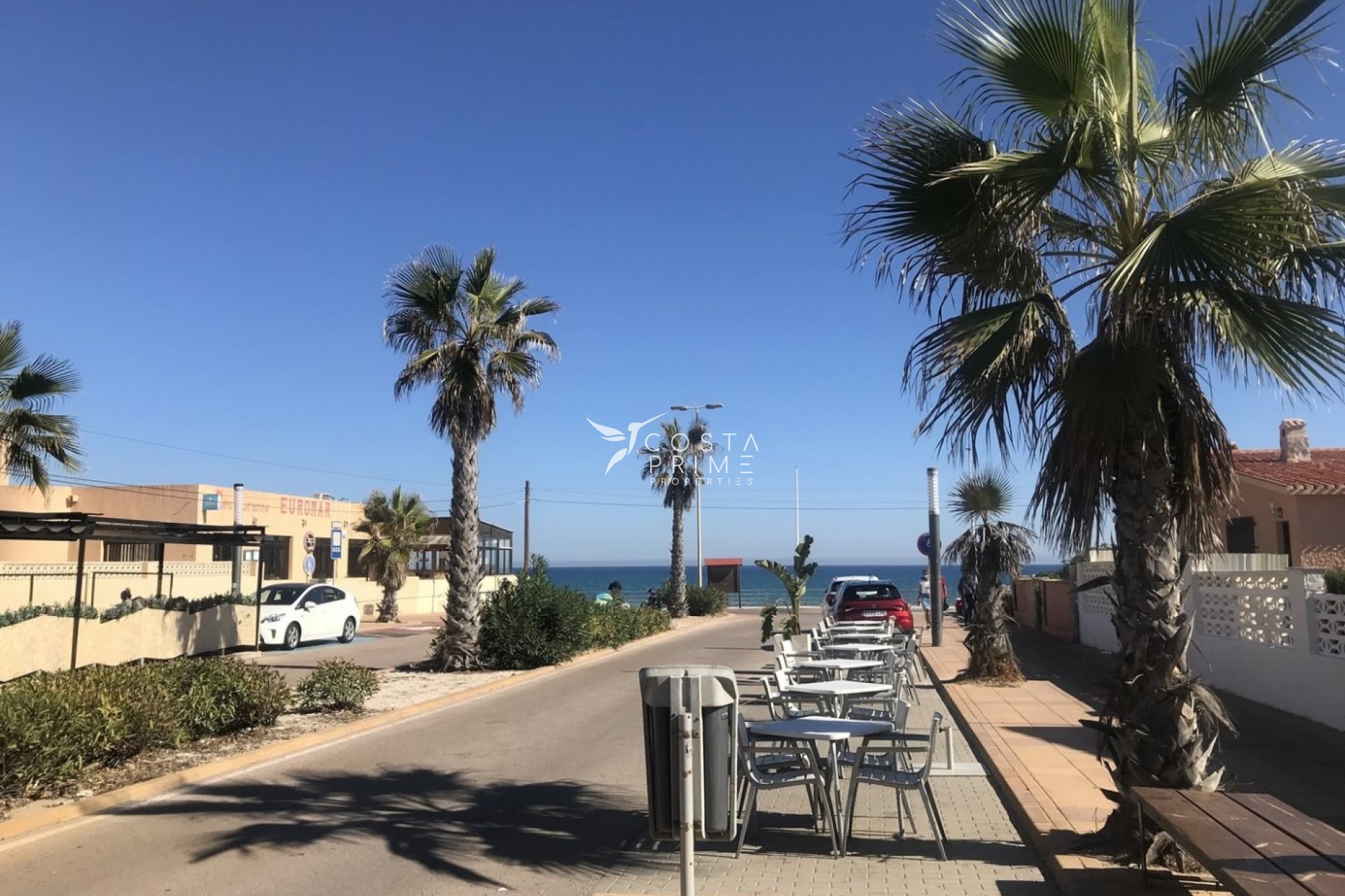 Nowy budynek - Szalet - Torrevieja