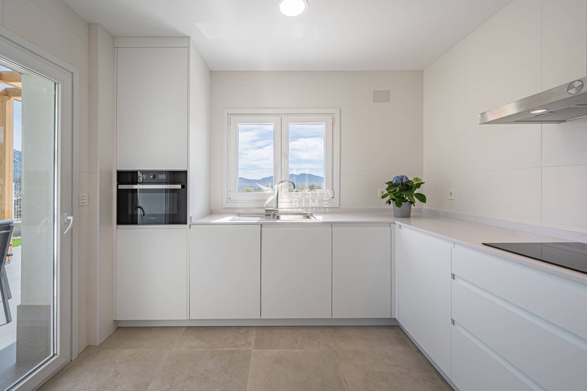 Nowy budynek - Szalet - Viñuela