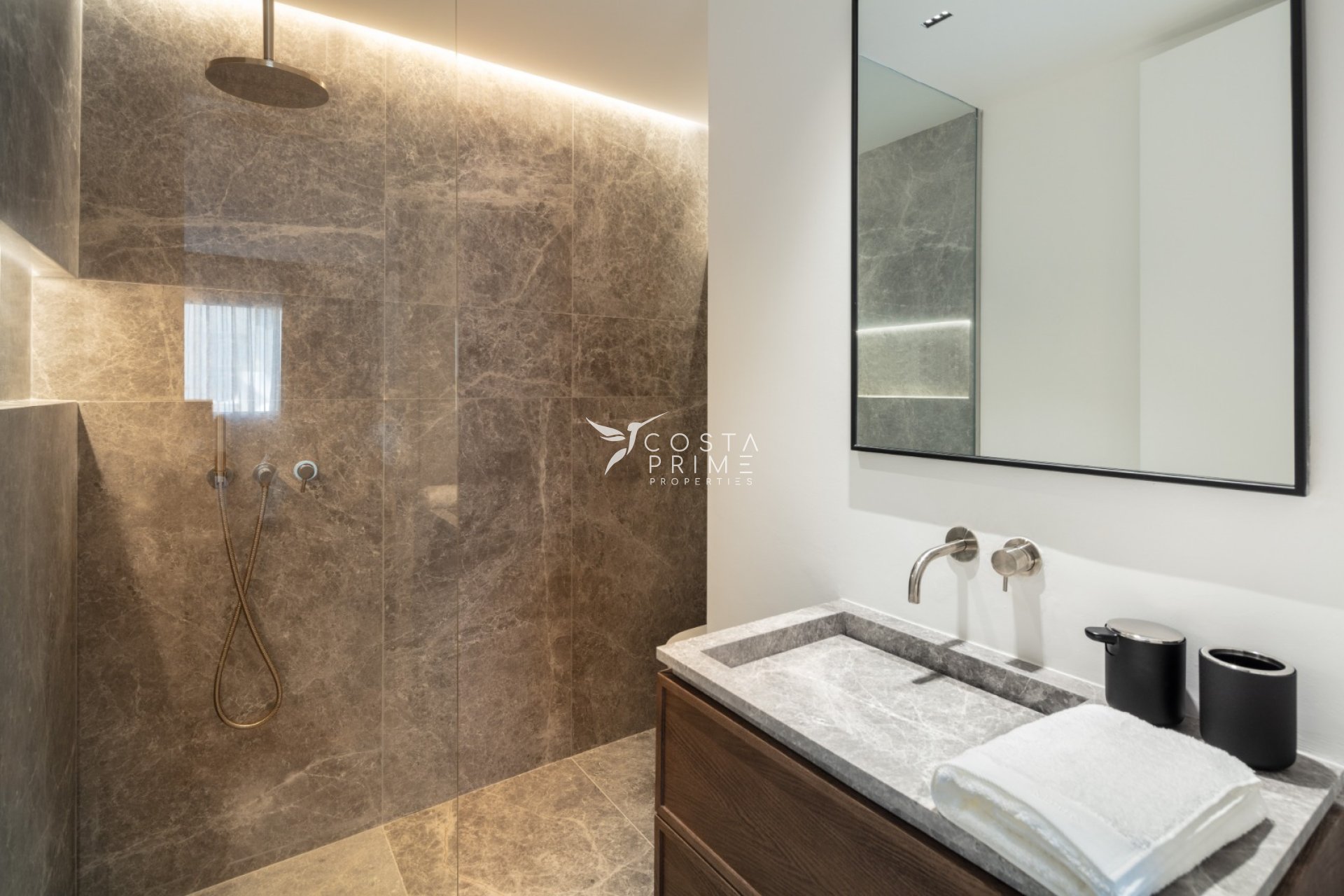 Obra nueva - Apartamento / Piso - Marbella