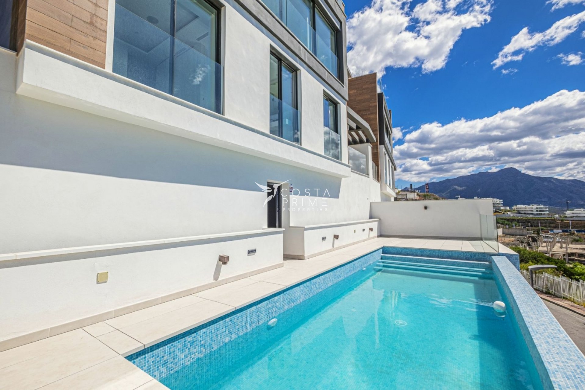 Obra nueva - Chalet / Villa - Benahavís