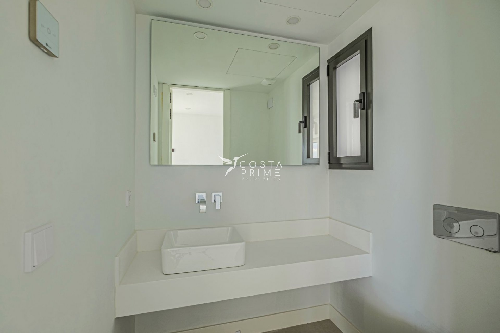 Obra nueva - Chalet / Villa - Benahavís