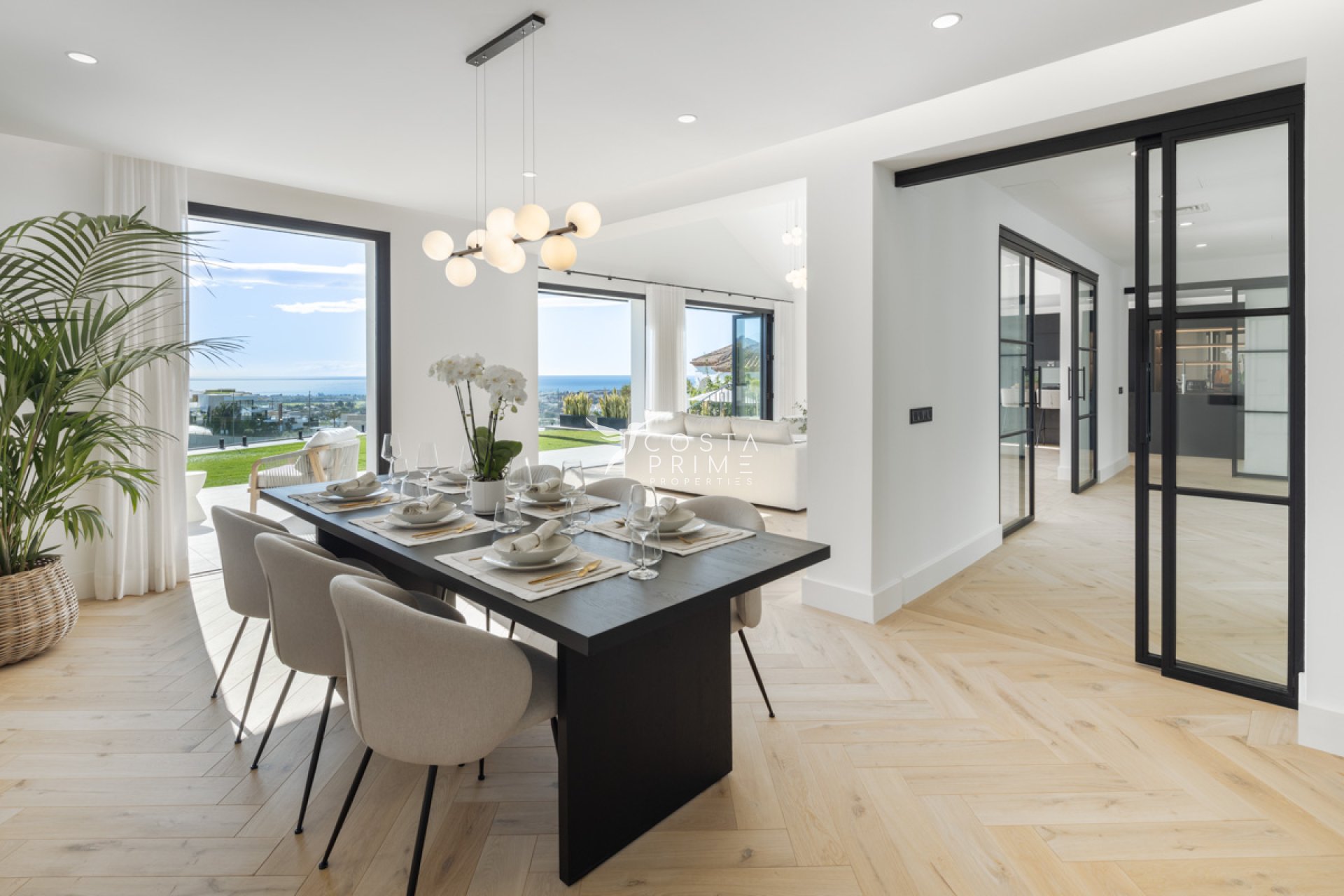 Obra nueva - Chalet / Villa - Benahavís