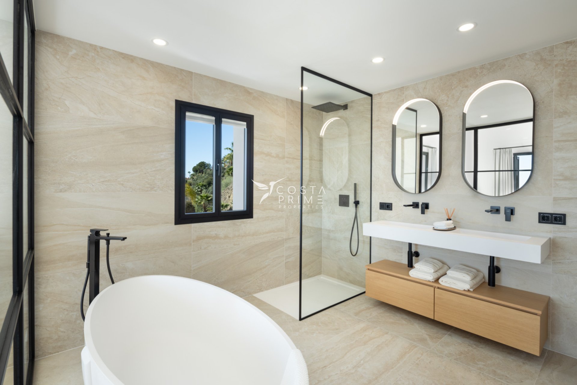 Obra nueva - Chalet / Villa - Benahavís