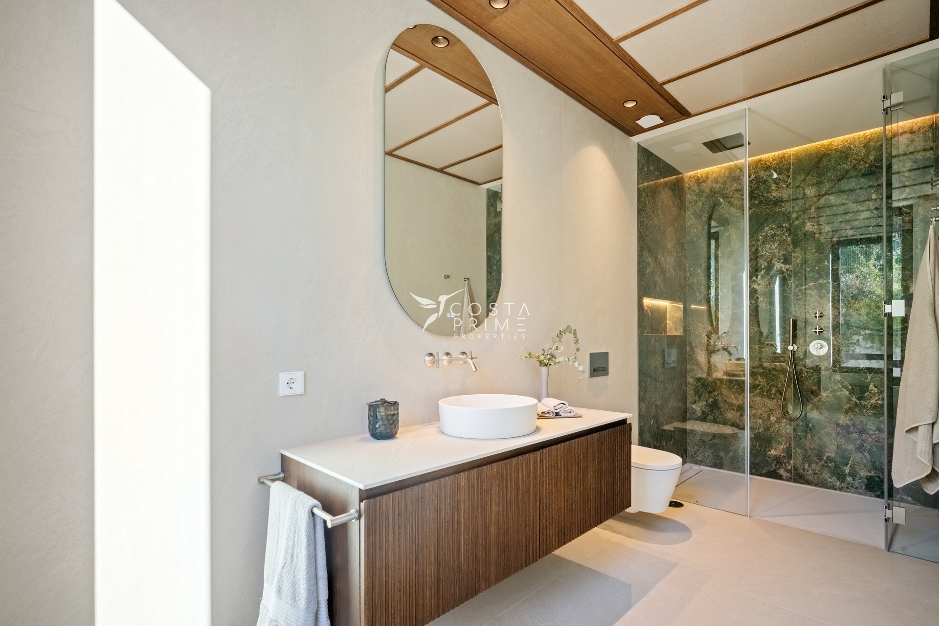 Obra nueva - Chalet / Villa - Benahavís