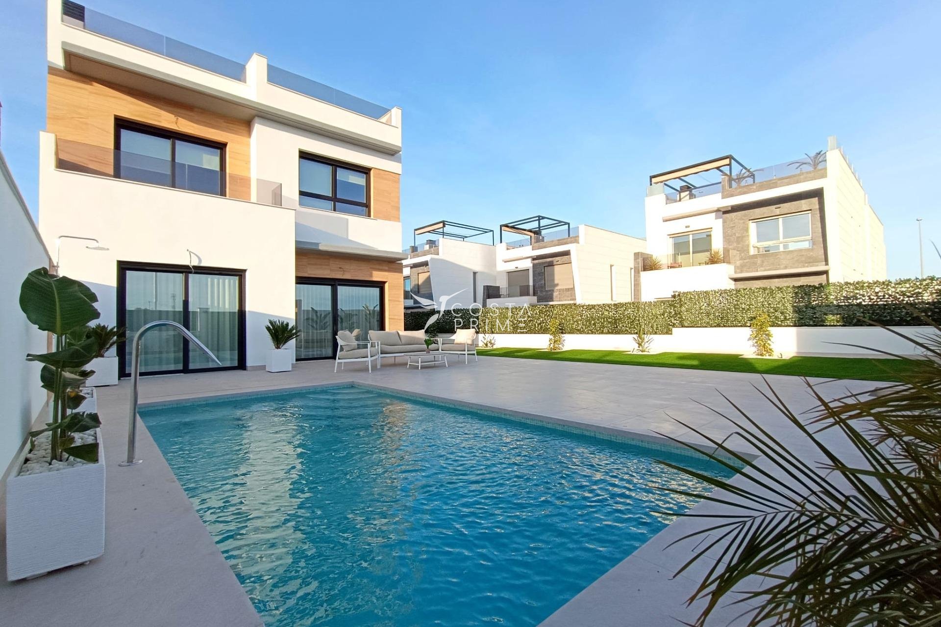 Obra nueva - Chalet / Villa - Benijofar