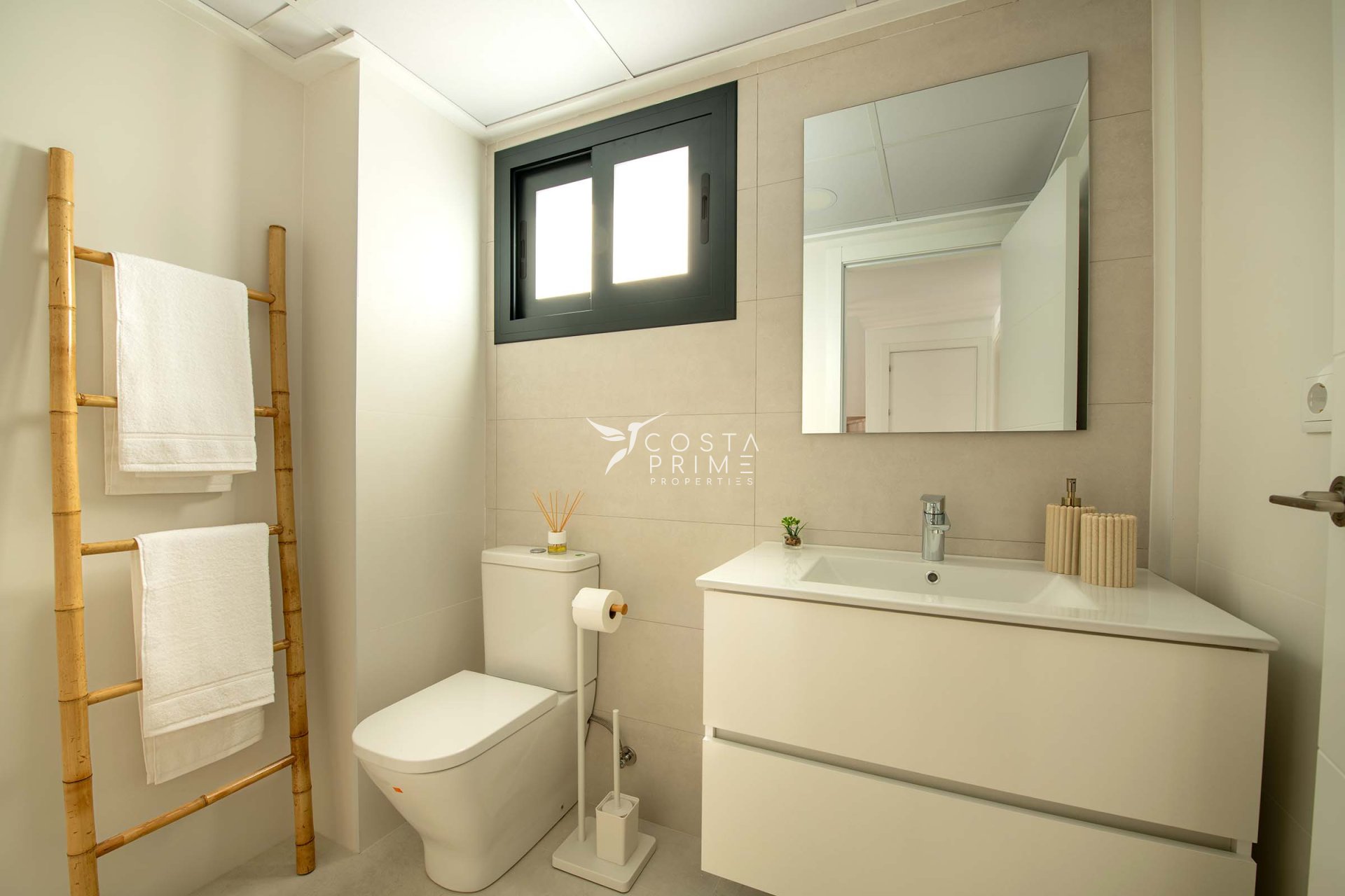 Obra nueva - Chalet / Villa - Cox