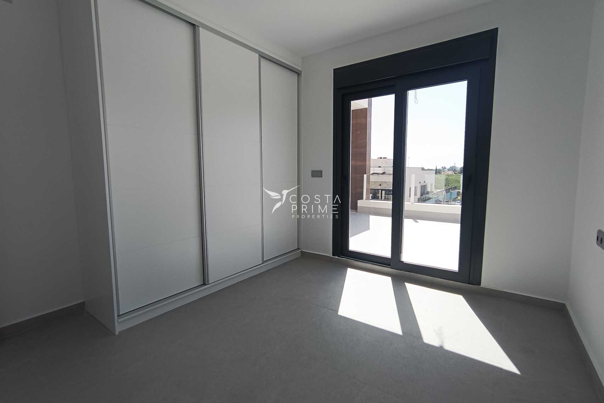 Obra nueva - Chalet / Villa - Daya Nueva