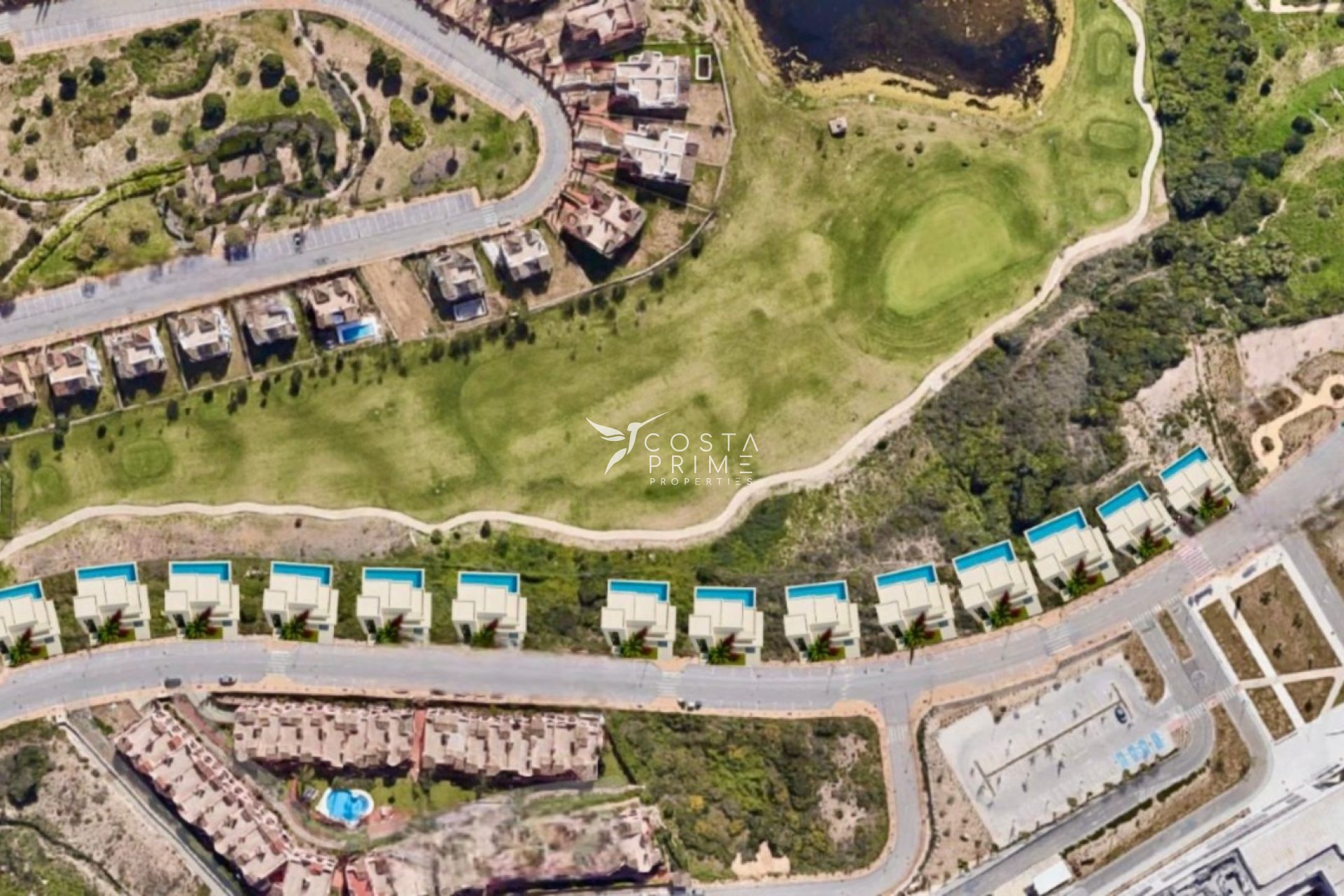 Obra nueva - Chalet / Villa - Estepona