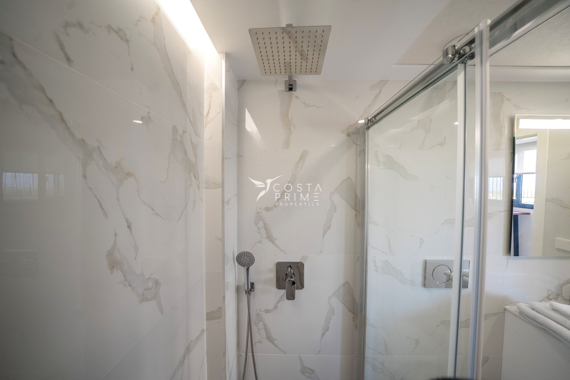 Obra nueva - Chalet / Villa - La Finca Golf