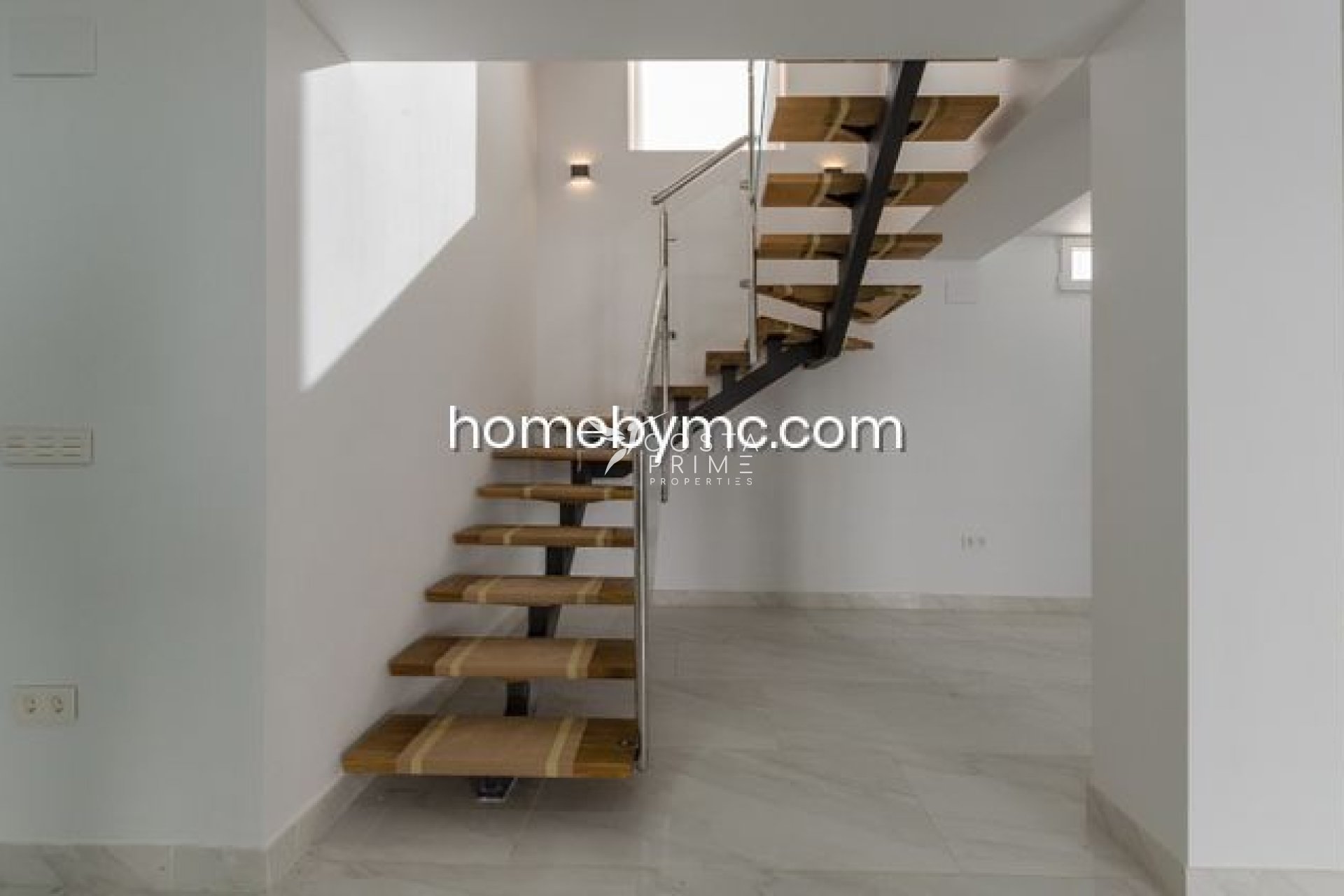 Obra nueva - Chalet / Villa - La Nucía