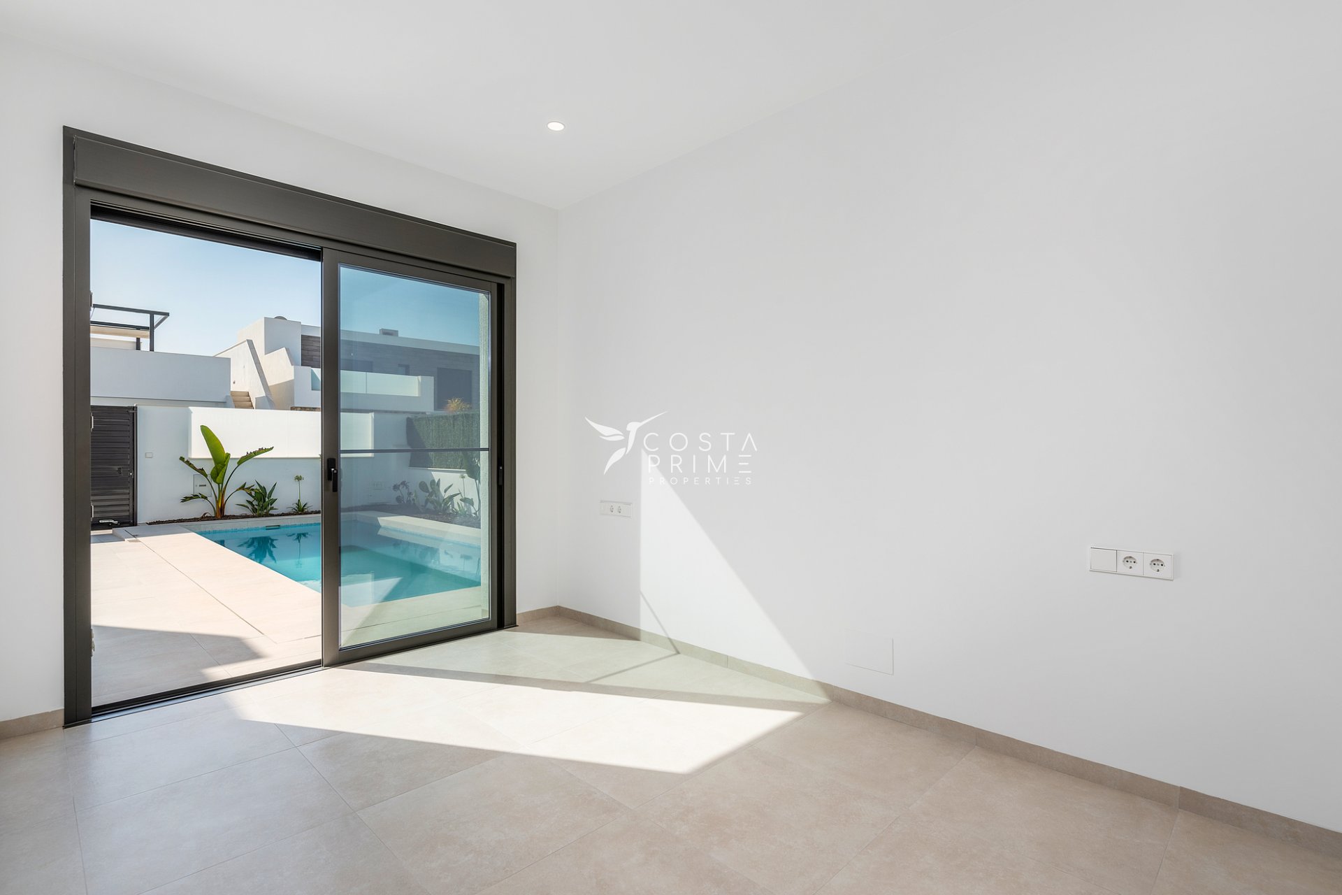 Obra nueva - Chalet / Villa - Los Alcazares