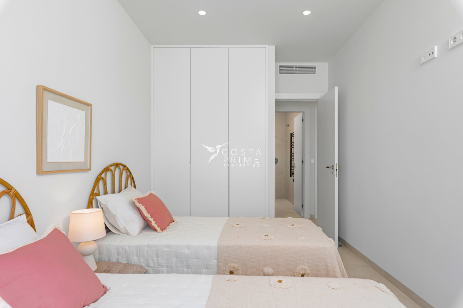 Obra nueva - Chalet / Villa - Los Alcazares