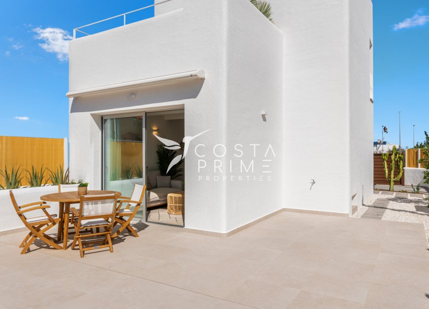 Obra nueva - Chalet / Villa - Los Alcazares
