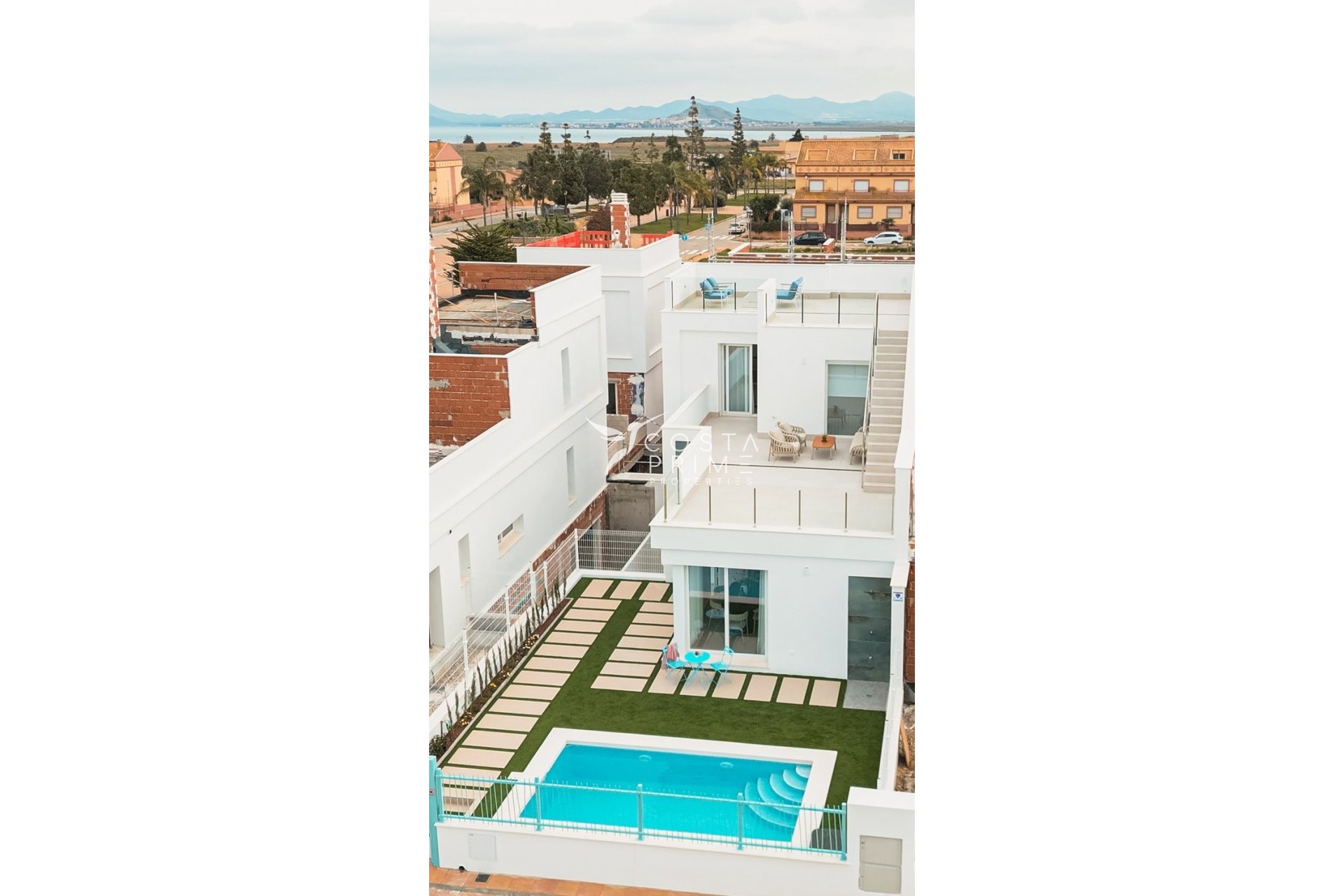 Obra nueva - Chalet / Villa - Los Alcazares