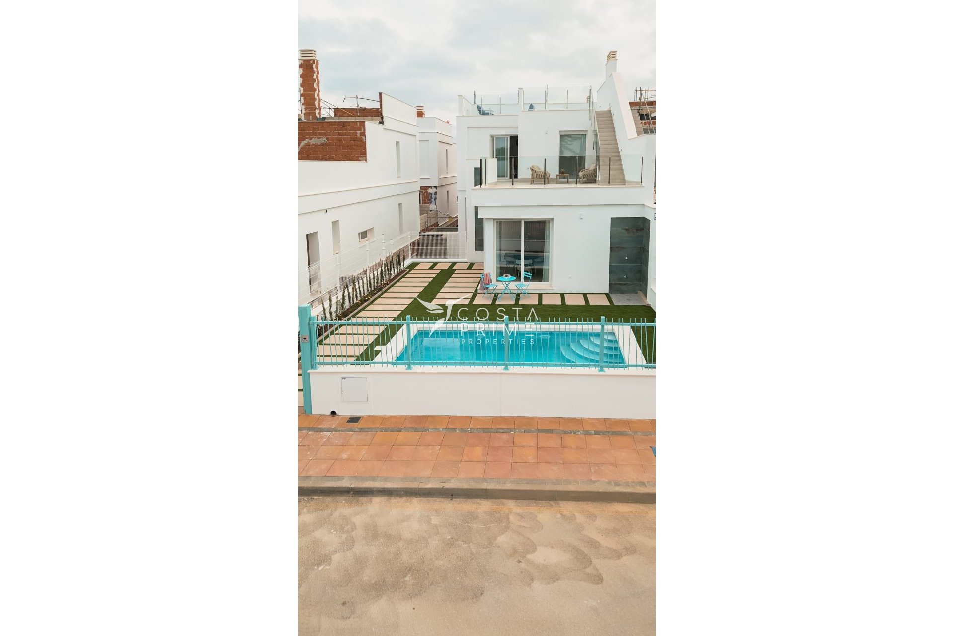 Obra nueva - Chalet / Villa - Los Alcazares
