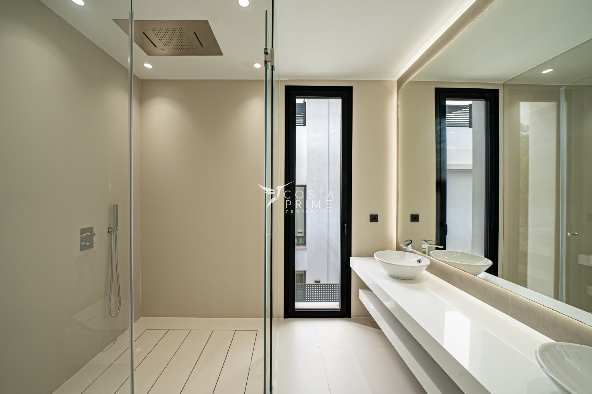 Obra nueva - Chalet / Villa - Marbella