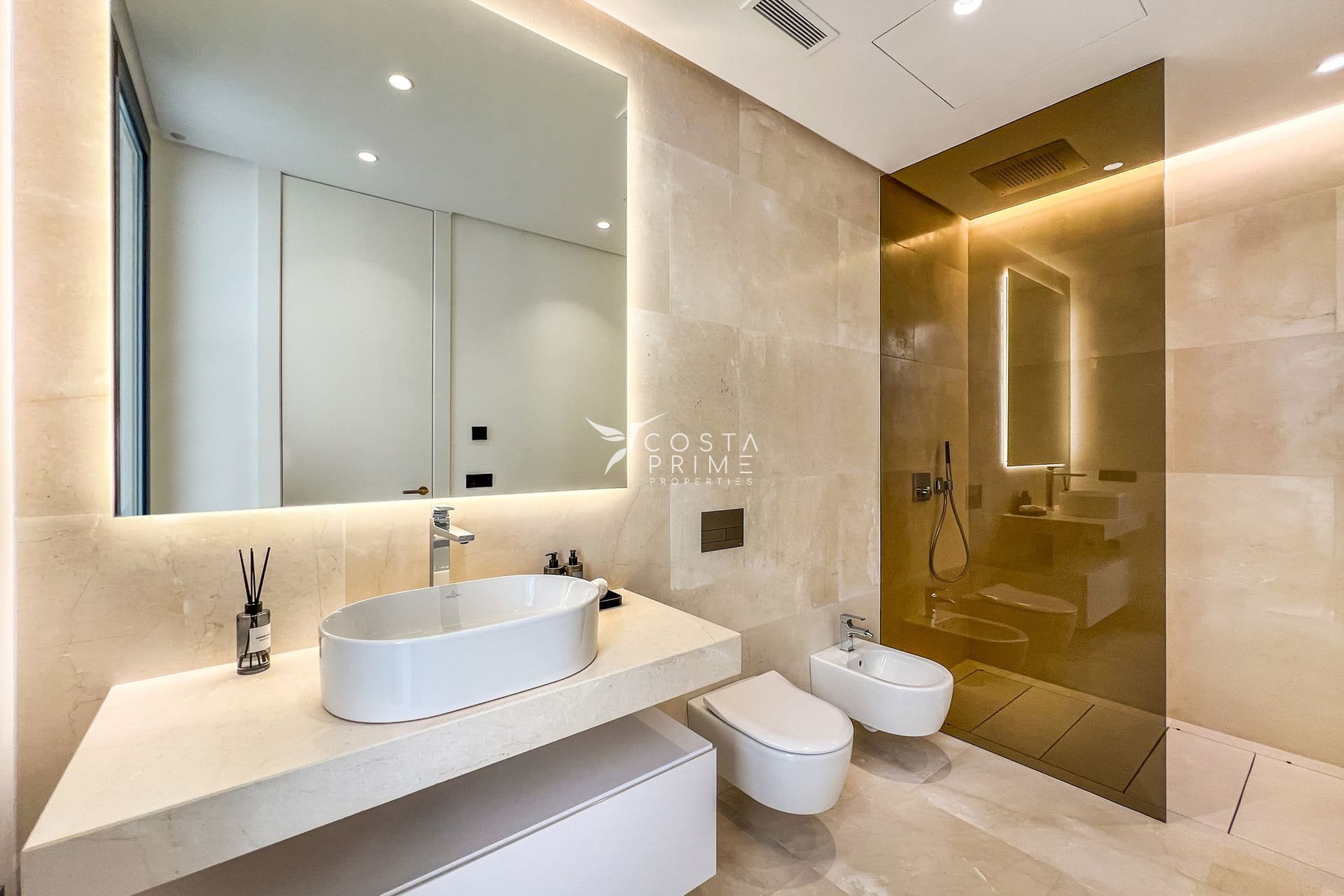 Obra nueva - Chalet / Villa - Marbella