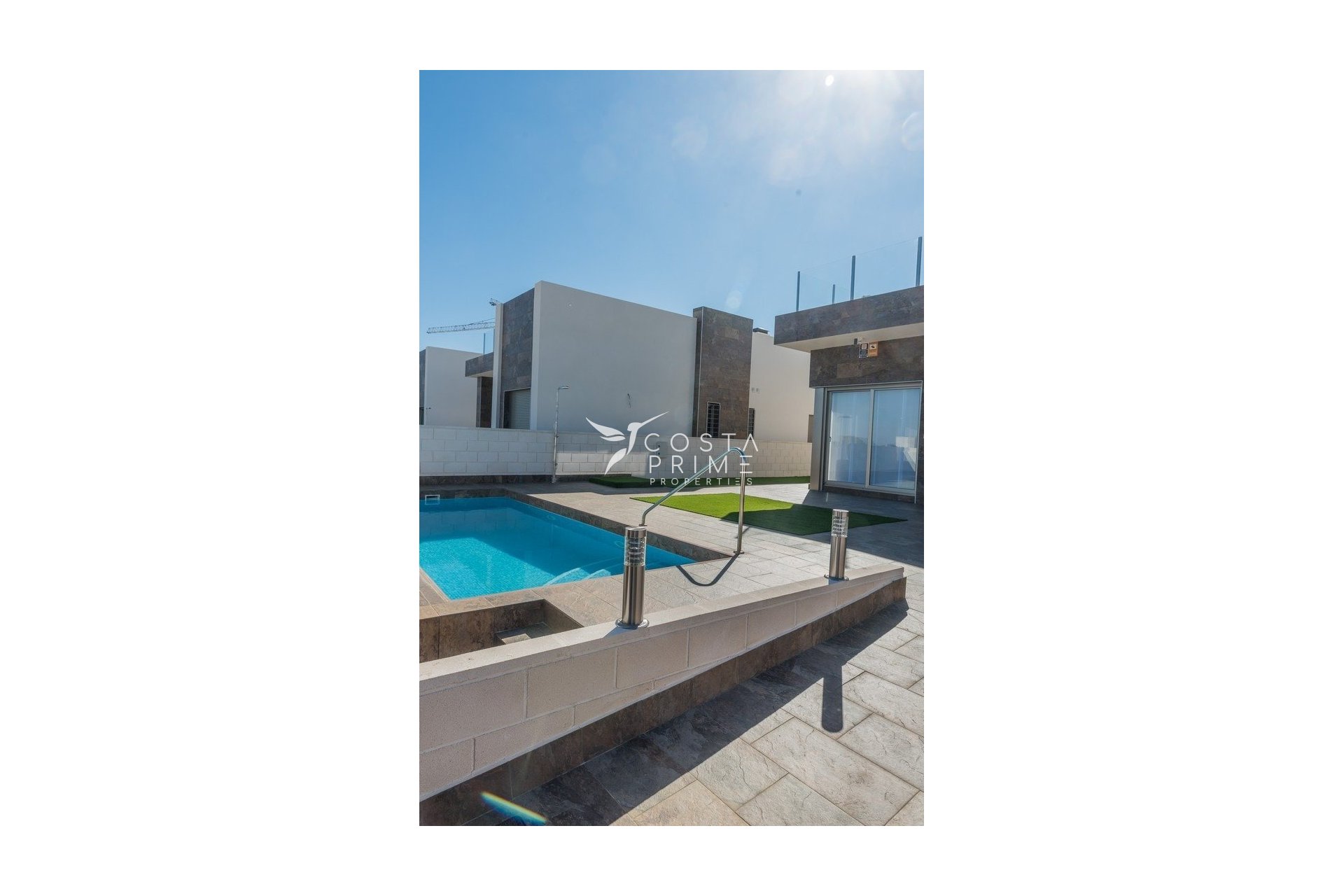 Obra nueva - Chalet / Villa - Orihuela Costa