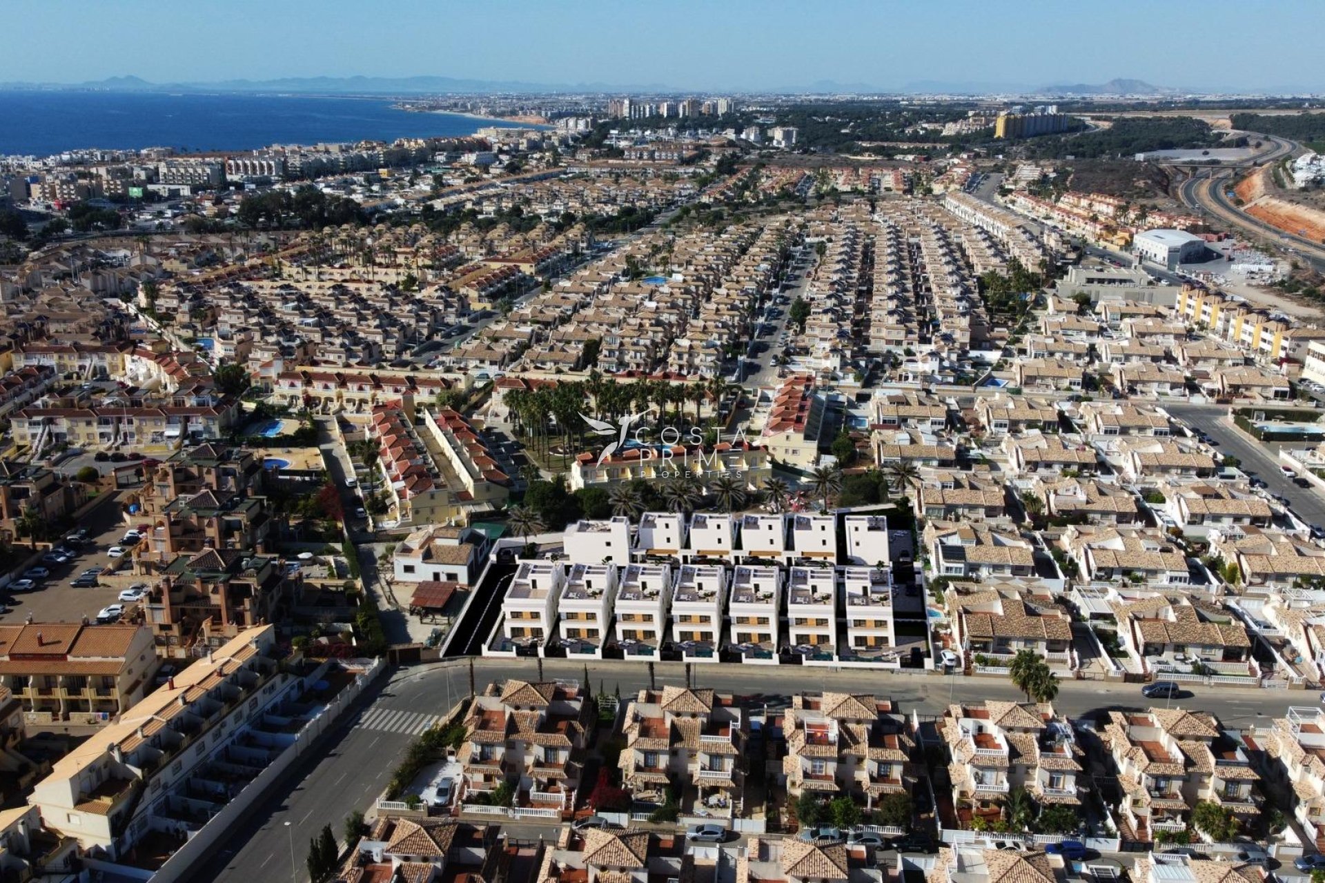 Obra nueva - Chalet / Villa - Orihuela Costa