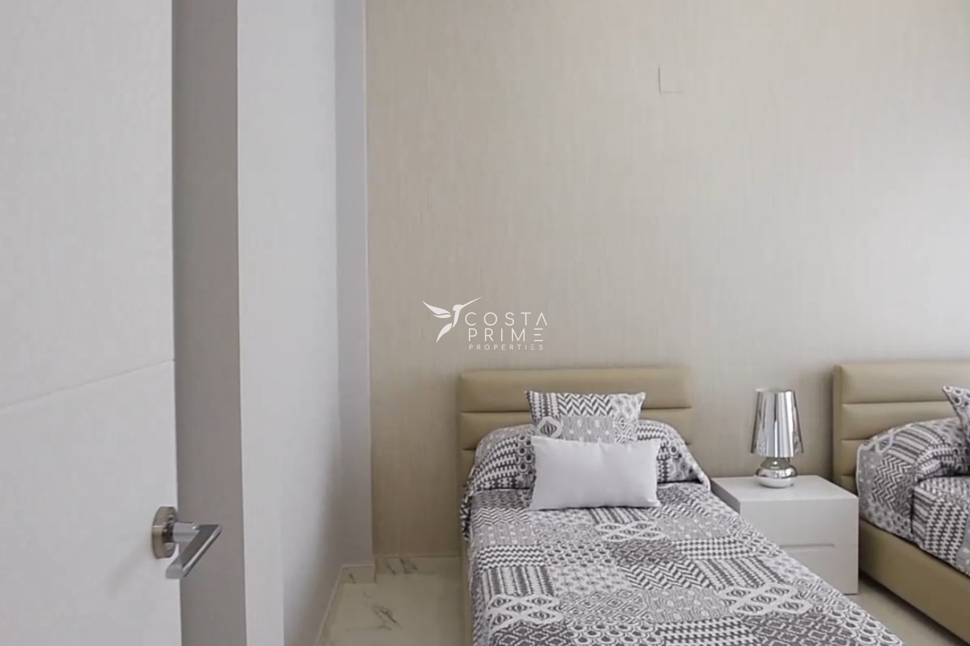 Obra nueva - Chalet / Villa - Orihuela