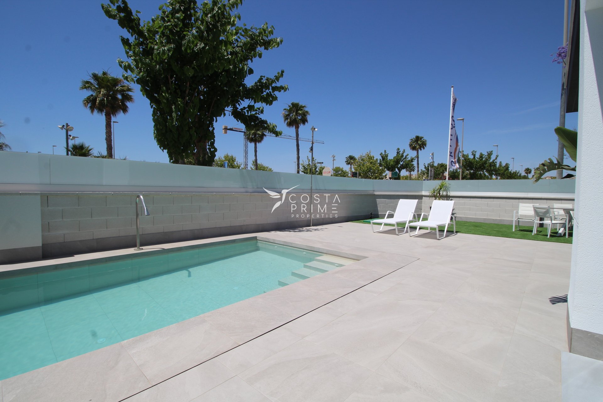 Obra nueva - Chalet / Villa - Pilar de la Horadada