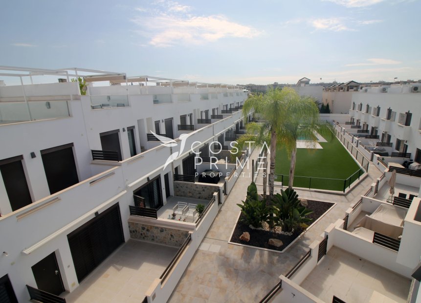 Obra nueva - Chalet / Villa - Pilar de la Horadada