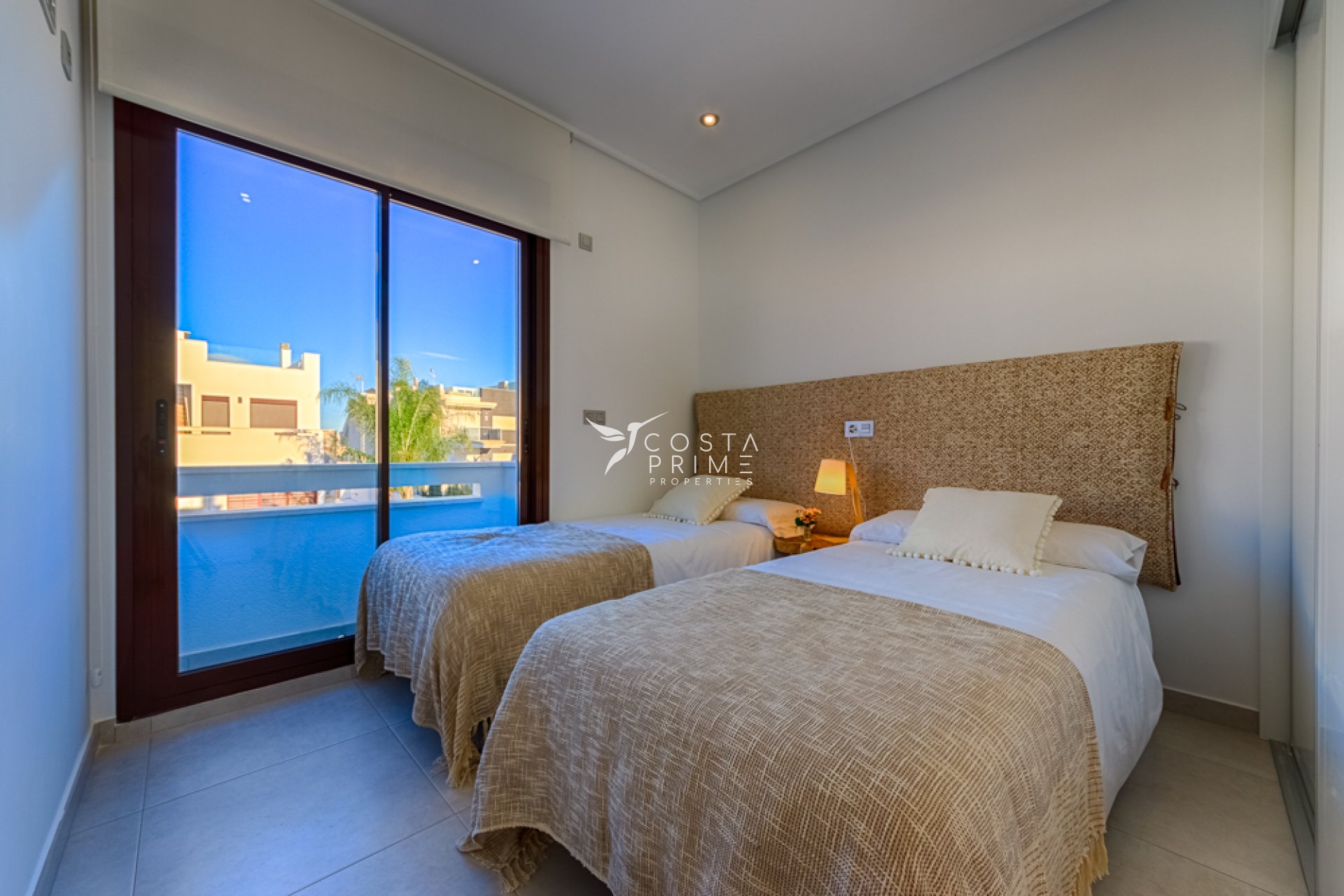 Obra nueva - Chalet / Villa - Pilar de la Horadada