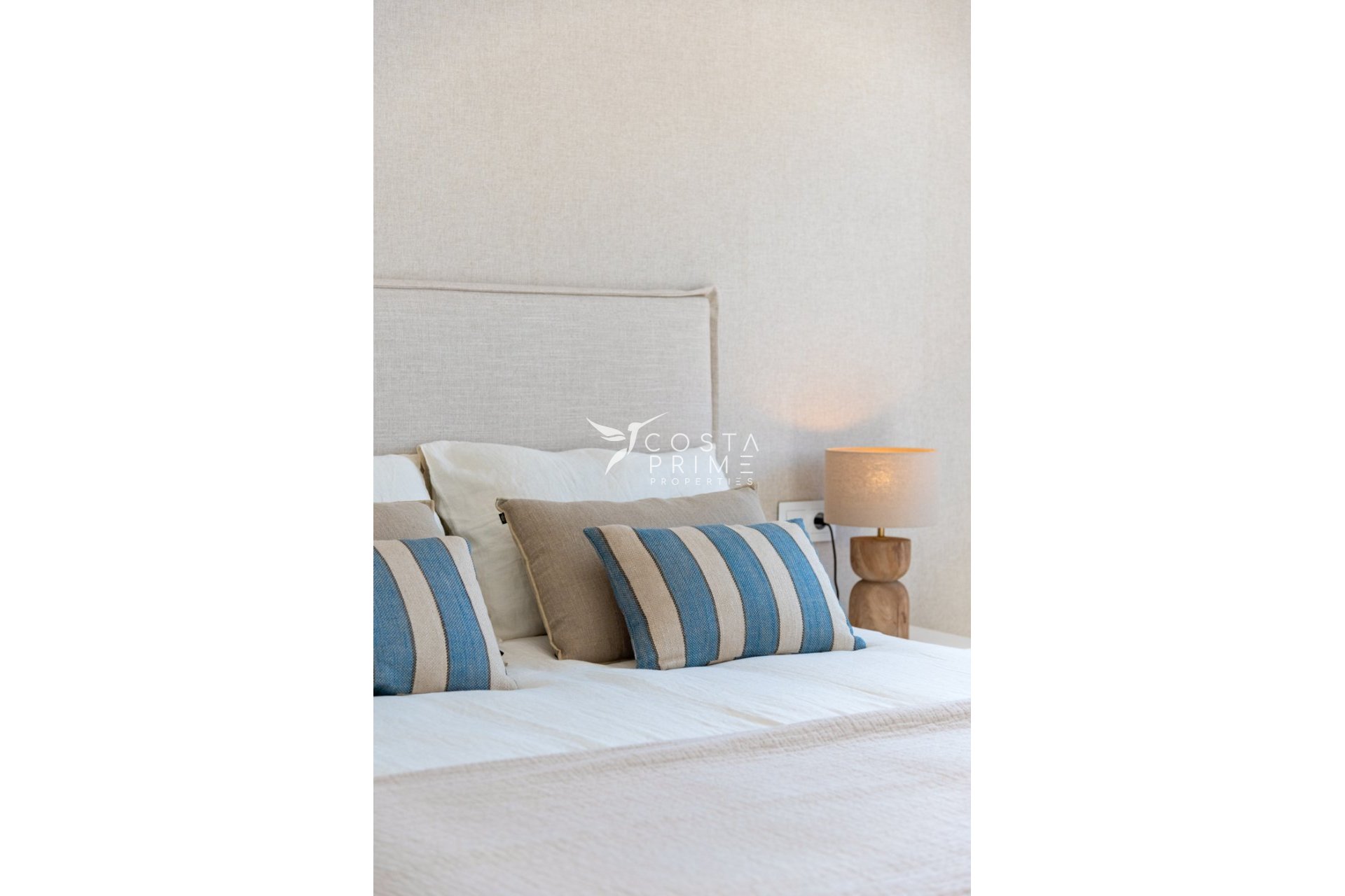 Obra nueva - Chalet / Villa - Pilar de la Horadada