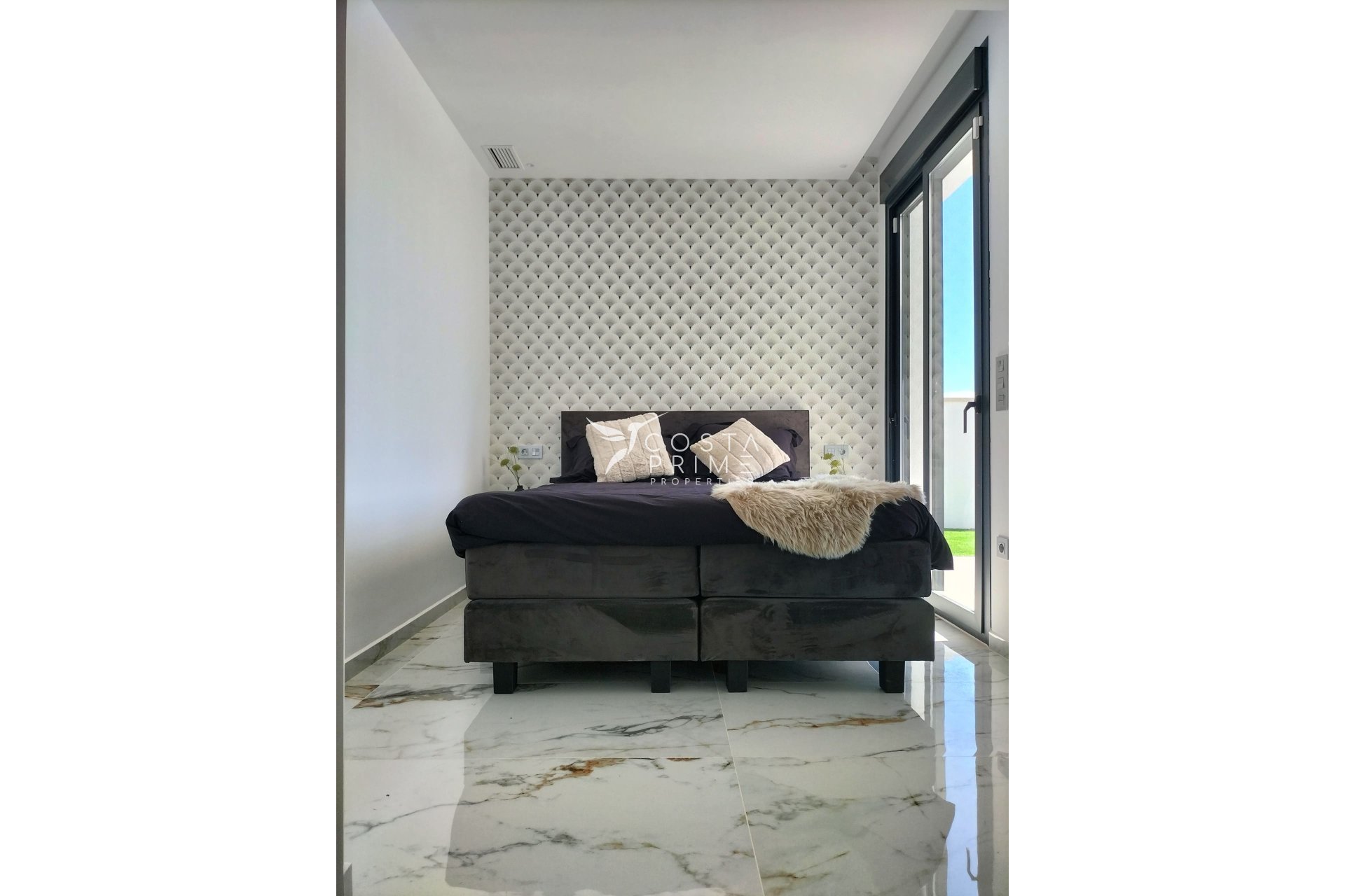 Obra nueva - Chalet / Villa - Pilar de la Horadada